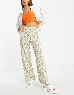 Urban Threads Urban Threads wide leg trousers co-ord in floral print-Multi