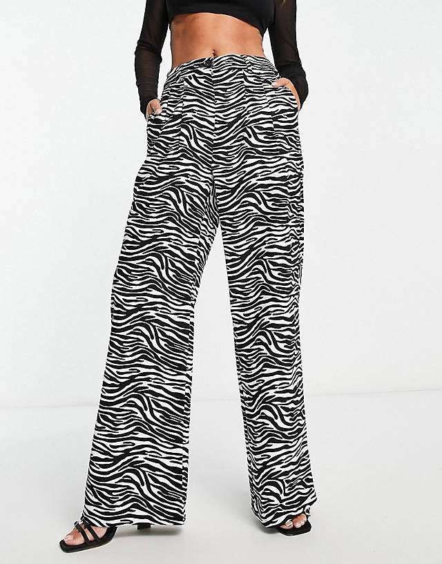 Urban Threads - wide leg trousers in zebra print