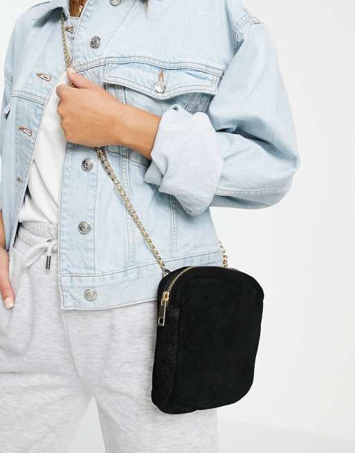 Urbancode - Borsa in pelle nera con tracolla a catena oro