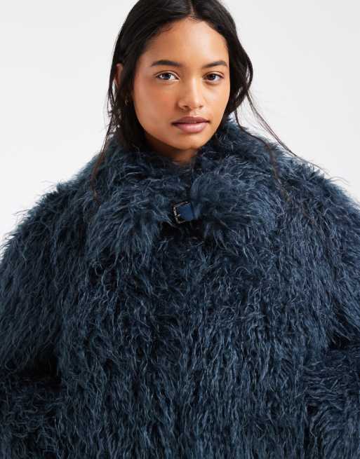 Urbancode code faux fur jacket in blue, 3 of 4