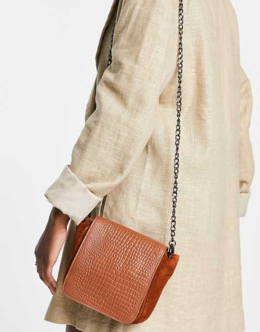 Urbancode - Crossbody tas van suède en leer met krokodillenmotief in bruin