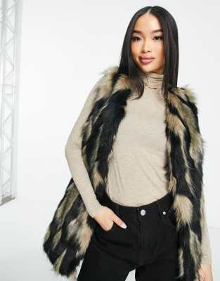 plus faux fur gilet