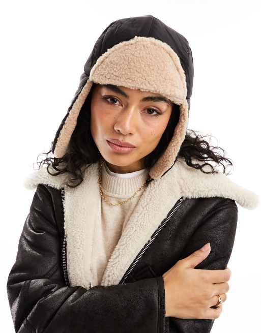 Urbancode – Fliegermütze in Creme und Schwarz mit Teddyfellbesatz