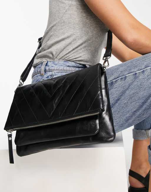 Black leather shop quilted bag