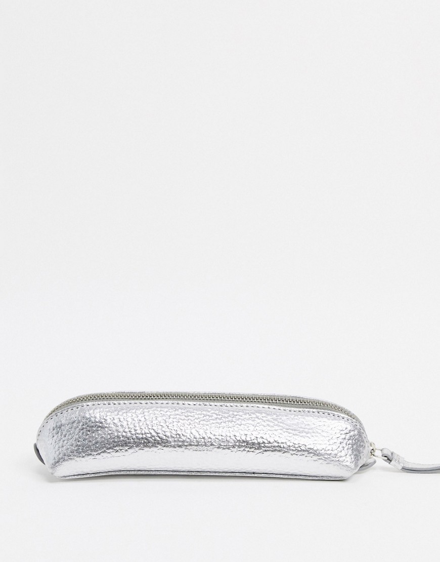 Urbancode leather makeup brush bag in silver