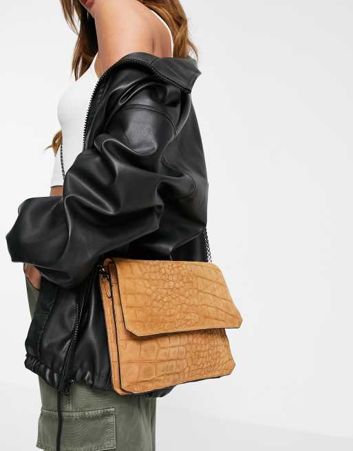 Urbancode crossbody bag new arrivals