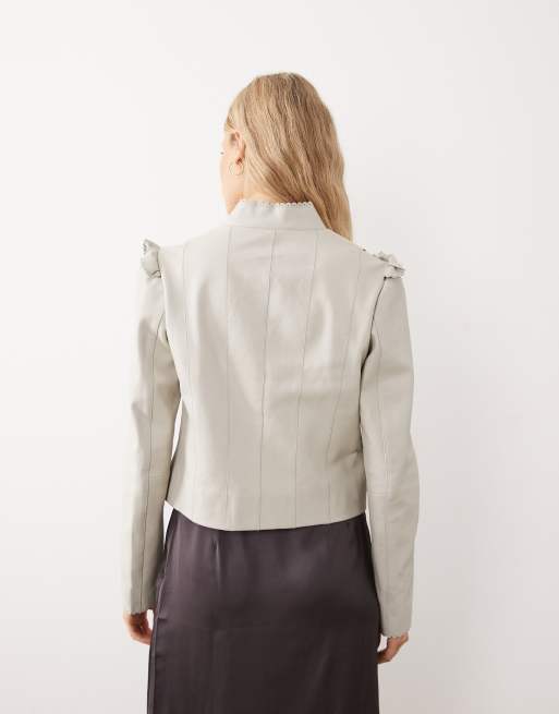 Urbancode – Ljusbeige, figursydd jacka i militärstil med broderade detaljer, 4 av 4