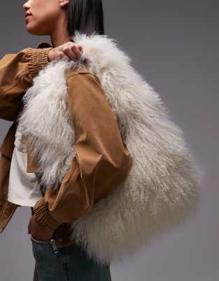 Urbancode Urbancode oversized mongolian shearling bag in-Multi