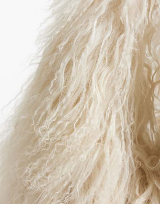 Urbancode oversized taske i creme med imiteret lammeskind, 3 af 4