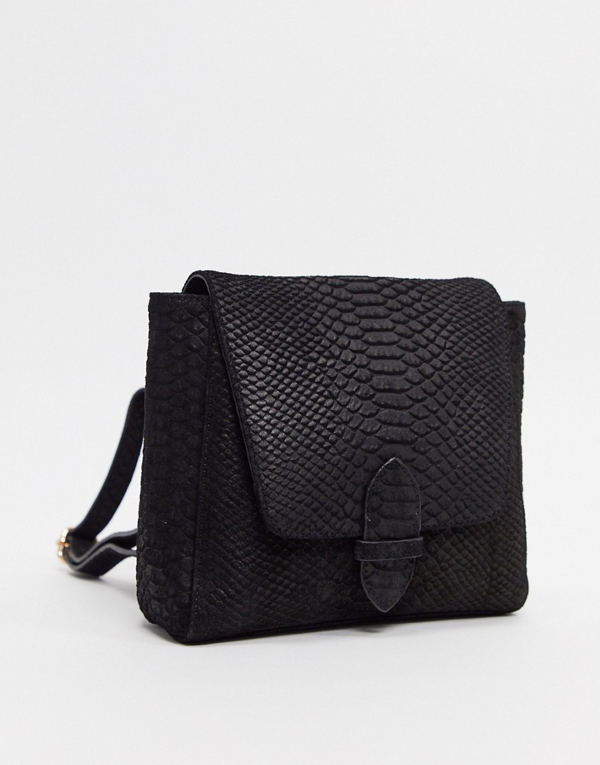 Urbancode real leather backpack-Black
