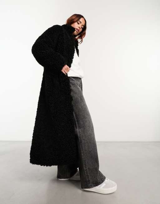 Urbancode superborg in black coat ASOS maxi teddy 