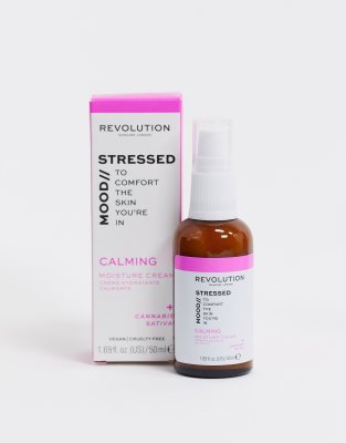 фото Увлажняющий успокаивающий крем revolution skincare - mood-бесцветный