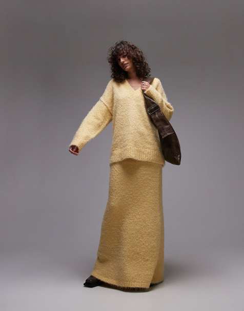 v neck fluffy lemon - view 1