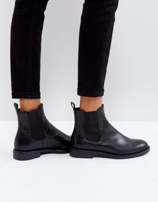 dans Min Higgins Vagabond Amina chelsea boots in black leather | ASOS