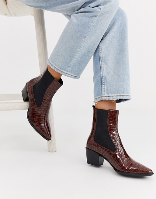 Vagabond Betsy leather mid heel anle boots in brown croc