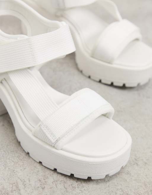 Vagabond Dioon chunky sporty heeled sandals white | Faoswalim