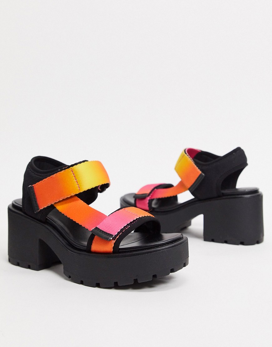 Vagabond – Dioon – Rosa ombréfärgade sandaler med grov klack i sportig stil