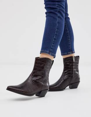 vagabond croc boots