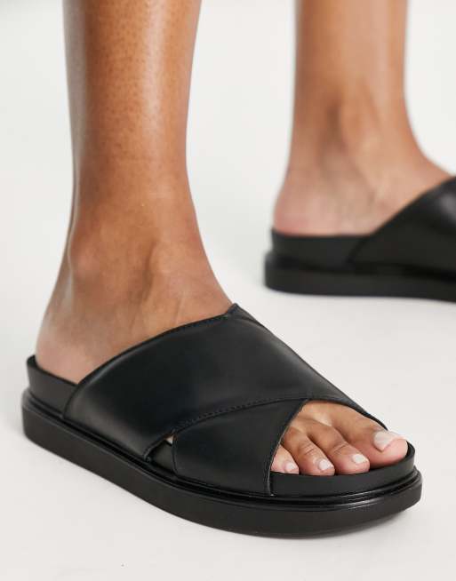 Vagabond Erin crossover sandals in black leather | ASOS