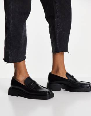 eyra loafer vagabond