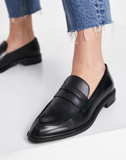 Vagabond Frances leather loafers in black