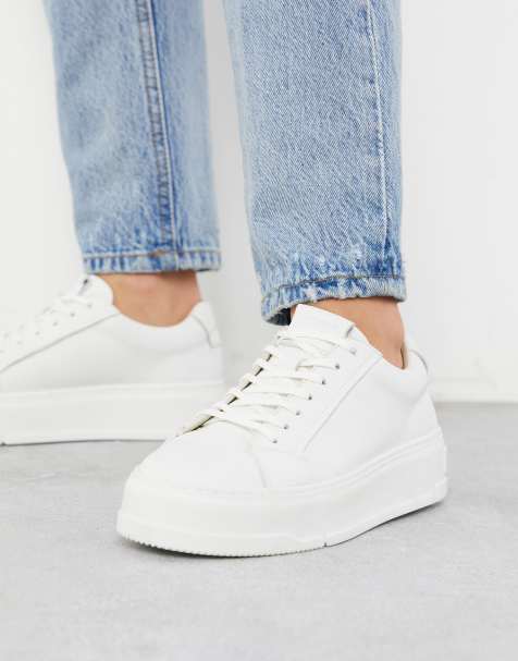 Vagabond Judy leather flatform sneakers in white - view 1