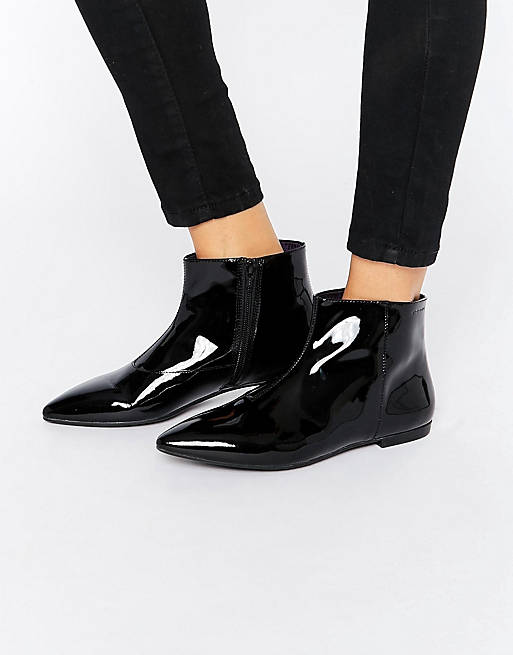 Vagabond Katlin Black Patent Leather Flat Boots