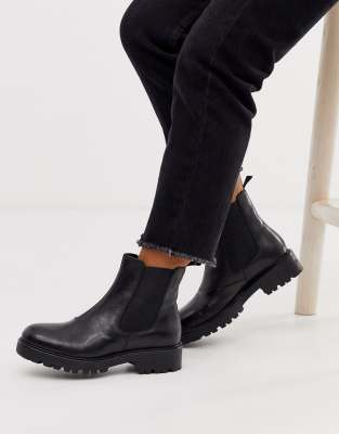 chunky flat ankle boots