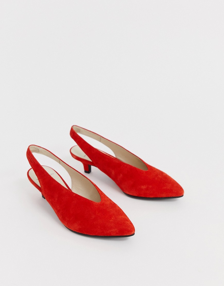 Vagabond – Minna – Orangefärgade, spetsiga skor i mocka med taxklack