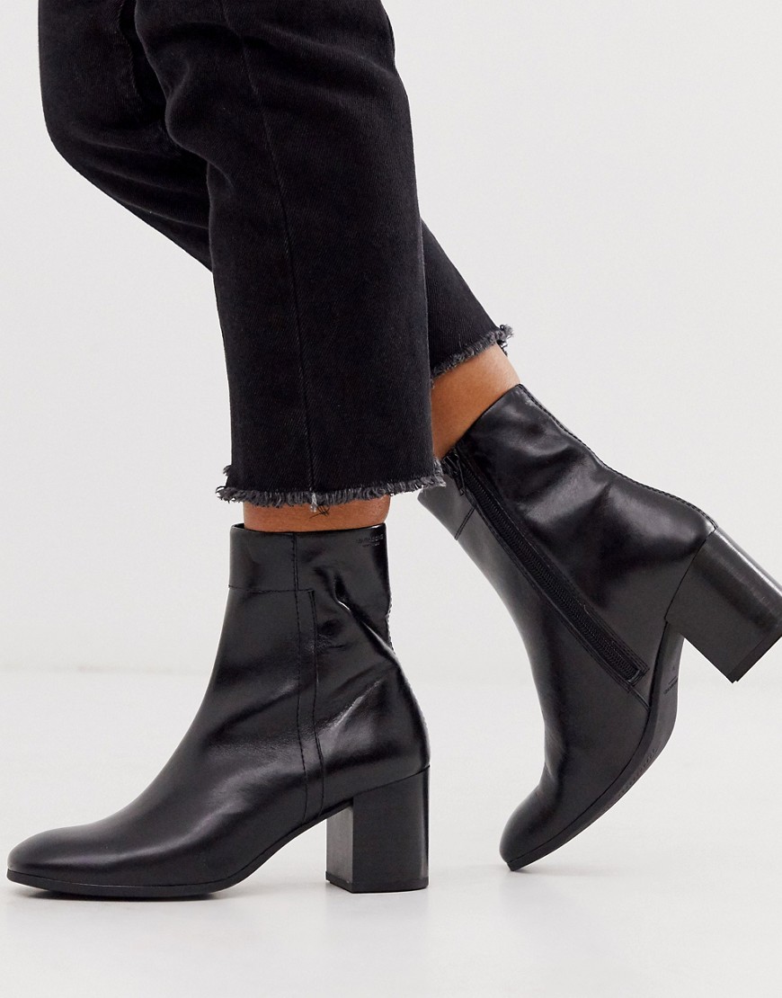 Vagabond - Nicole - sorte ankelstøvler i læder med mellemhøj blokhæl og rund tå