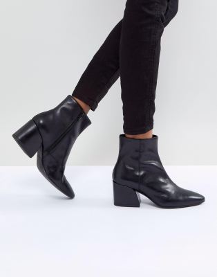 vagabond ankle boots