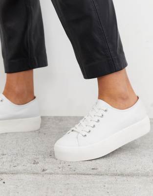 white canvas lace up flatform trainers