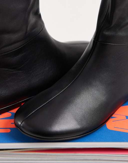 Vagabond Shoemakers Aleya platta knähöga boots i svart läder, 2 av 4