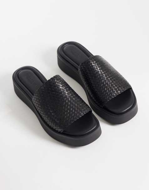 Vagabond Shoemakers – Danya – Geflochtene Ledersandalen mit flacher Plateausohle in Schwarz - view 1