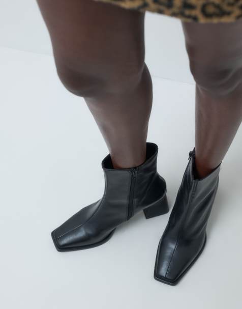 Vagabond Shoemakers Hedda leather heeled ankle boots in black - view 1