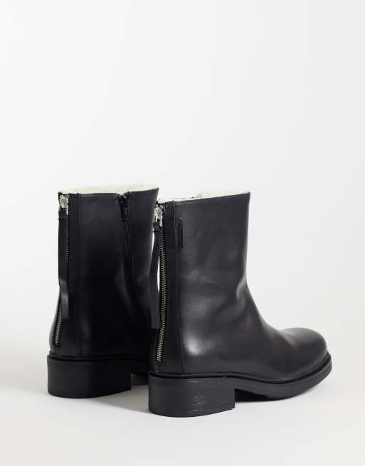 Vagabond Shoemakers Karlie flat ankle boots with warm lining in black leather, 2 of 5
