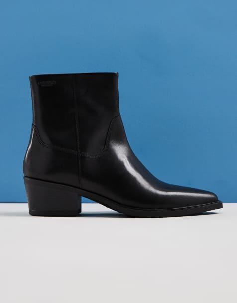Vagabond Shoemakers Kelsey leather western ankle boots in black - view 1