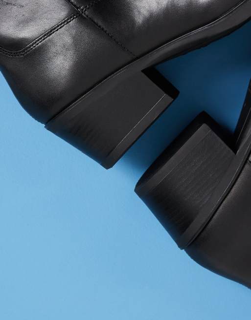 Vagabond Shoemakers Kelsey leather western ankle boots in black, 2 of 4