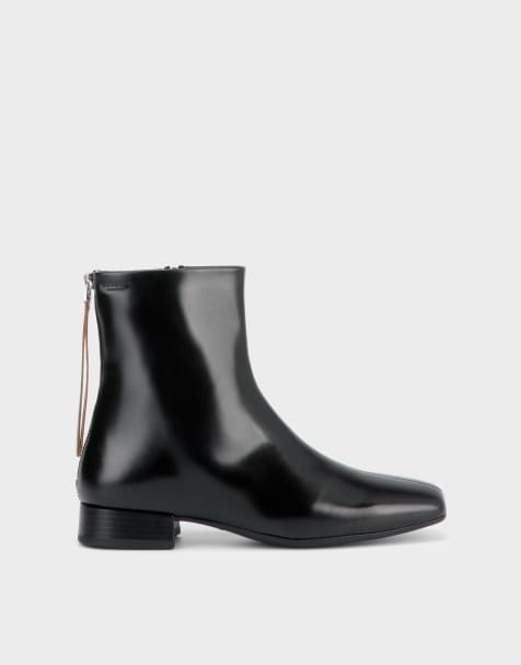 Vagabond Shoemakers - Mona - Sorte flade ankelstøvler med firkantet tå i læder - view 1