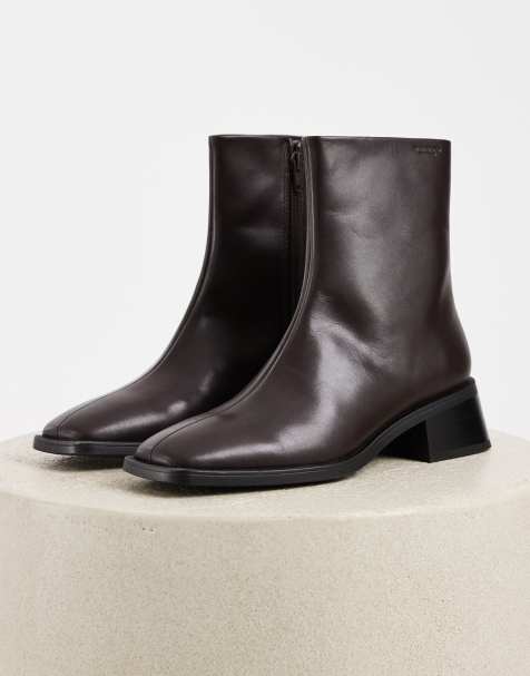 Vagabond Shoemakers Shoemakers Blanca leather square toe ankle boots in brown - view 1