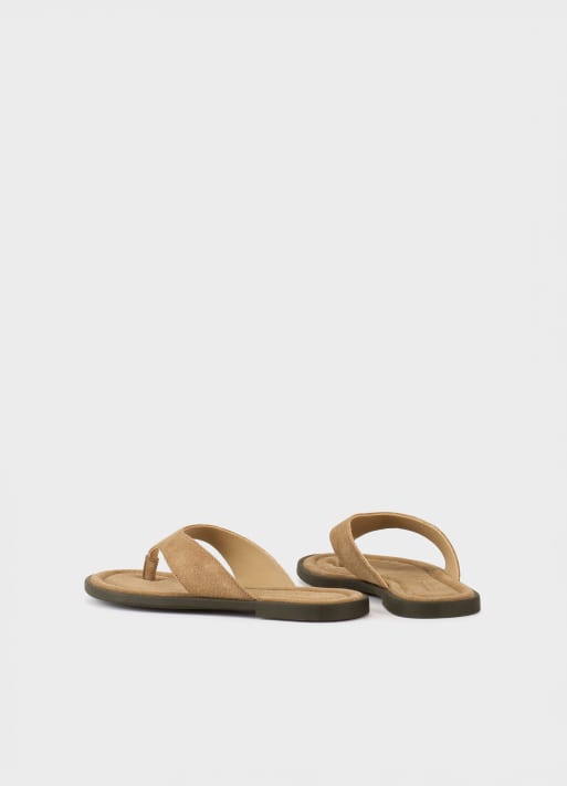 Vagabond Shoemakers Zaida suede thongs in sand, 5 of 5
