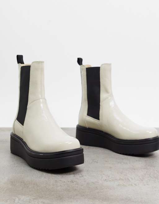 Vagabond Tara leather flatform chelsea boots in white patent