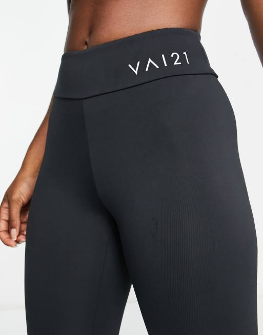 VAI21 co-ord 2 pack leggings in red and black