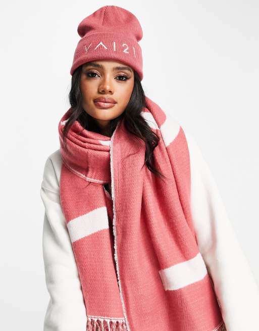 VAI21 logo knitted beanie in red