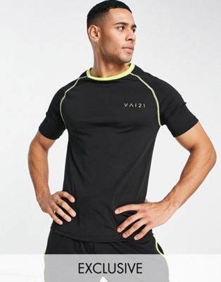 VAI21 muscle active t-shirt co-ord with contrast stitch in black
