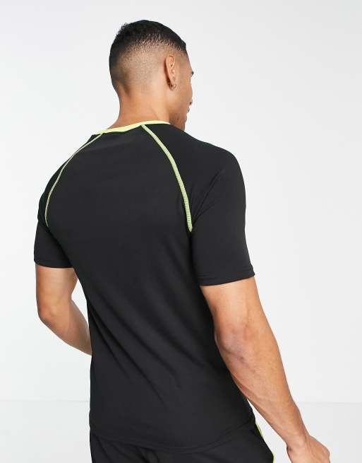 VAI21 – Sport-Muskelshirt in Schwarz mit Kontrastnähten, Kombiteil, 2 von 4