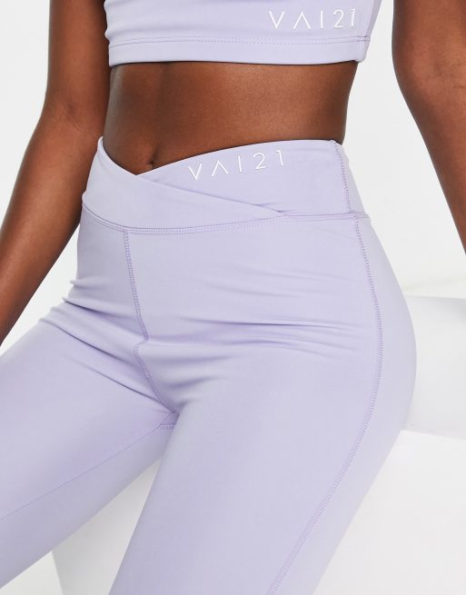 VAI21 V shape waist co-ord leggings in lilac