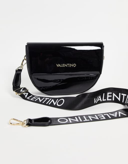 Valentino Bags Bigs Satteltasche zum Umhangen in schwarz lackiert