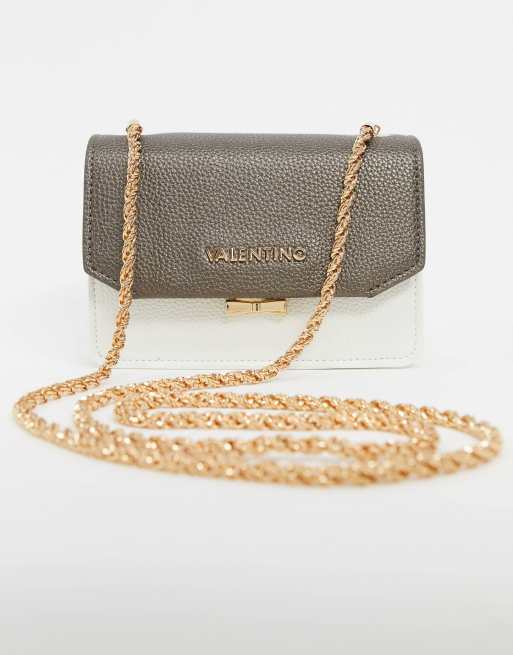 Valentino bag best sale chain strap