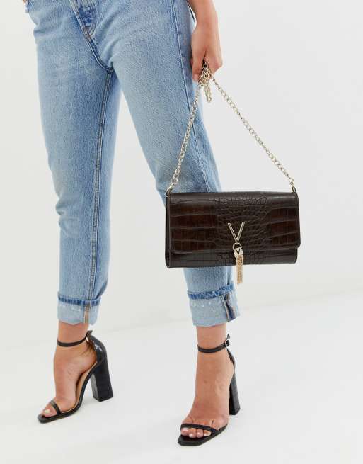 skilsmisse ret tør Valentino by Mario Valentino Audrey chocolate croc effect foldover cross  body bag with chain | ASOS